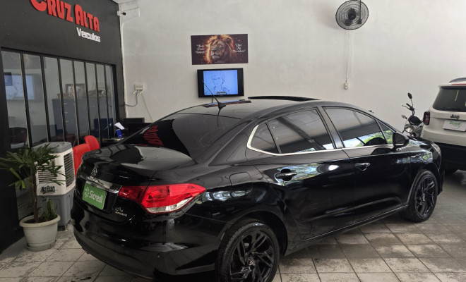 Citroën C4 LOUNGE Exclusive 1.6 Turbo Flex Aut. 2015 Flex-2