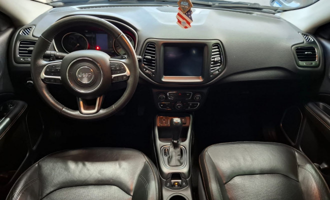 Jeep COMPASS LONGITUDE 2.0 4x2 Flex 16V Automática 2018 Flex-19