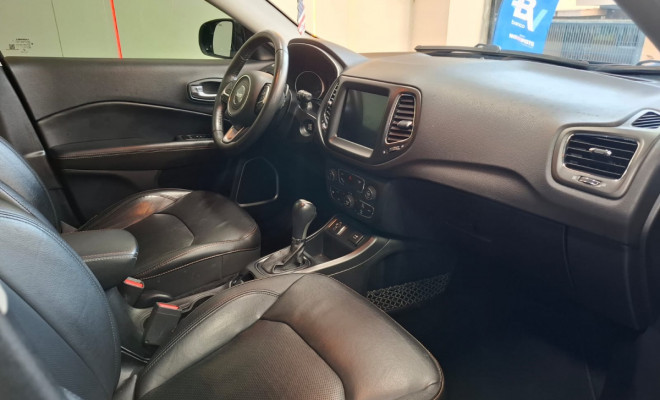Jeep COMPASS LONGITUDE 2.0 4x2 Flex 16V Automática 2018 Flex-11