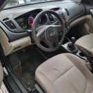 Kia Motors Cerato 1.6 16V Mec. 2011 Gasolina-8