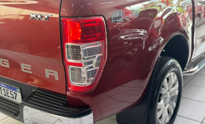 Ford Ranger XLT 3.2 20V 4x4-4