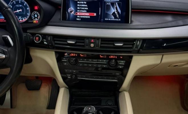BMW X6 XDRIVE 50i 4.4 407cv Bi-Turbo 2015 Gasolina-15