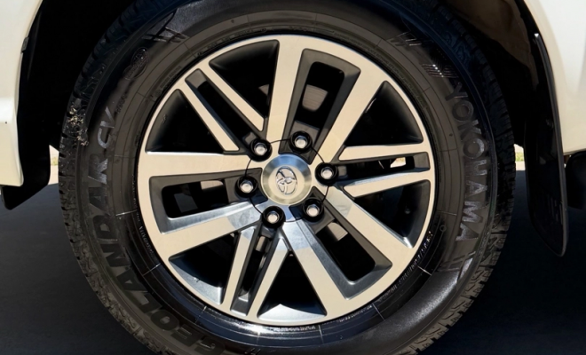 Toyota Hilux CD SRV 4x4 2.8 TDI Diesel Aut. 2020 Diesel-10