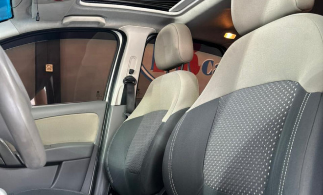 Fiat Grand Siena ESSENCE Dual. 1.6 Flex 16V 2013 Flex-4