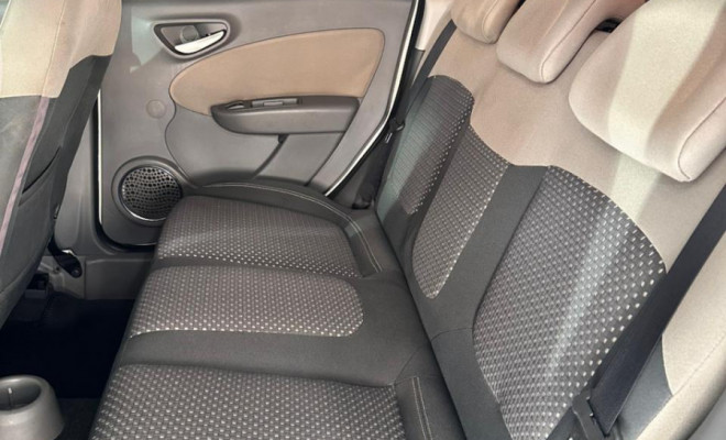 Fiat Grand Siena ESSENCE Dual. 1.6 Flex 16V 2013 Flex-11