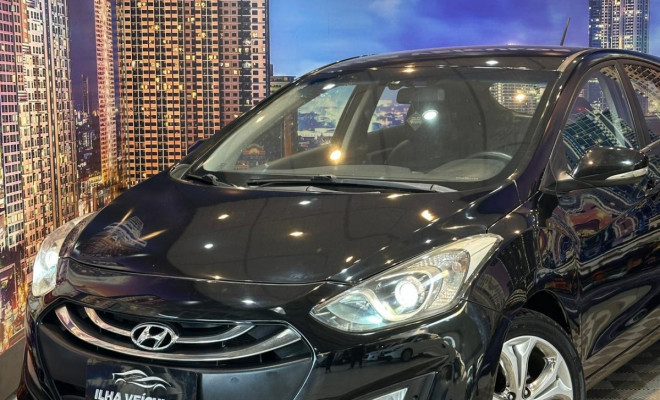 Hyundai i30 1.8 16V Aut. 5p 2015 Gasolina-0