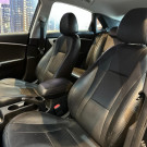 Hyundai i30 1.8 16V Aut. 5p 2015 Gasolina-11