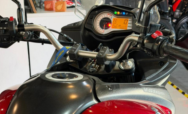 SUZUKI DL 650 XT V-STROM 2016 Gasolina-8