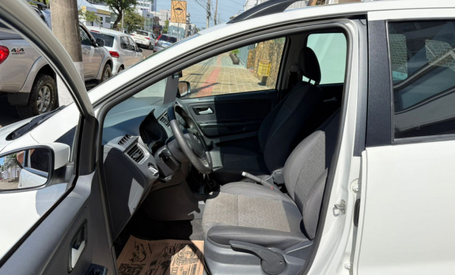 VW - VolksWagen SPACEFOX 1.6/ 1.6 Trend Total Flex 8V 5p 2014 Flex-6