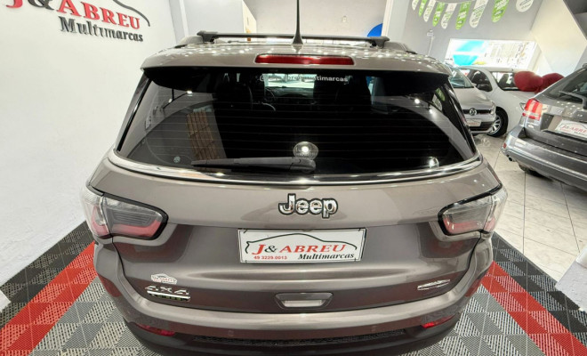 Jeep COMPASS LONGITUDE 2.0 4x4 Dies. 16V Aut. 2017 Diesel-3