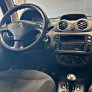 Citroën C3 GLX 1.4/ GLX Sonora 1.4 Flex 8V 5p 2008 Flex-4