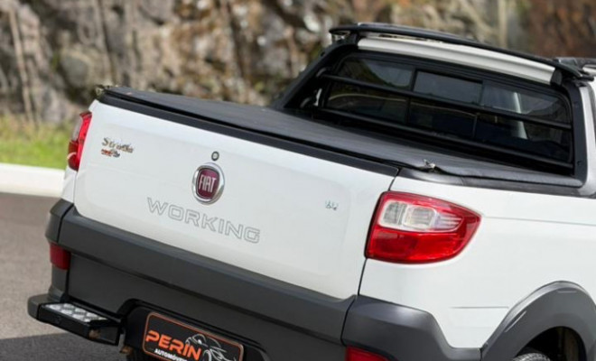 Fiat Strada Working Celeb.1.4 Fire Flex 8V CD 2014 Flex-8