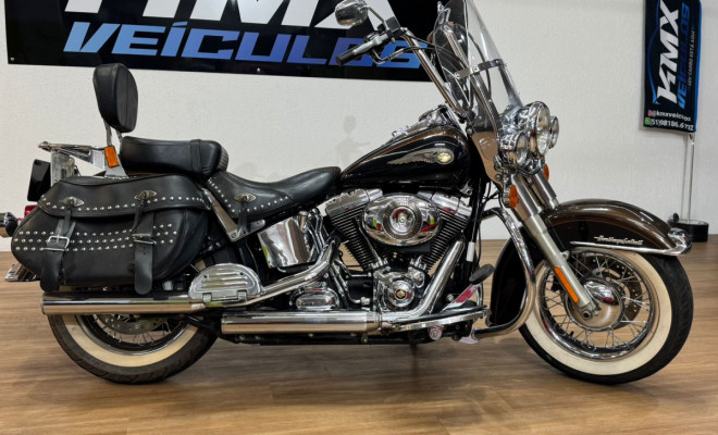 HARLEY-DAVIDSON HERITAGE SOFTAIL CLASSIC 110 th Edition 2013 Gasolina-6