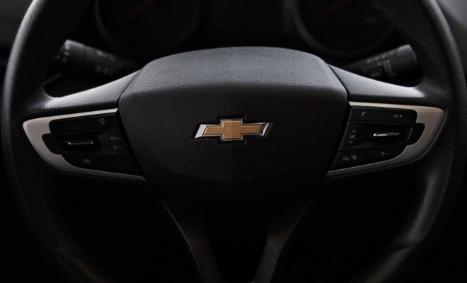 GM - Chevrolet ONIX HATCH 1.0 12V Flex 5p Mec. 2023 Flex-8