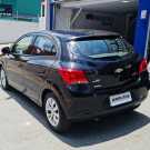 Chevrolet Onix 2017 LT 1.4 – Econômico e Confiável-3
