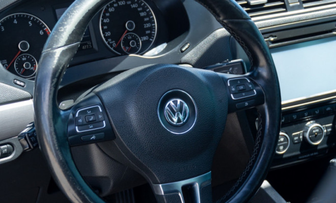 VW - VolksWagen JETTA Highline 2.0 TSI 16V 4p Tiptronic 2013 Gasolina-10