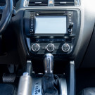 VW - VolksWagen JETTA Highline 2.0 TSI 16V 4p Tiptronic 2013 Gasolina-11