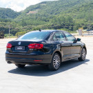 VW - VolksWagen JETTA Highline 2.0 TSI 16V 4p Tiptronic 2013 Gasolina-4