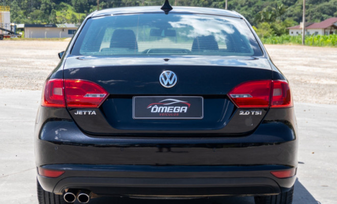 VW - VolksWagen JETTA Highline 2.0 TSI 16V 4p Tiptronic 2013 Gasolina-5