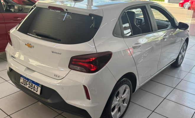 GM - Chevrolet ONIX HATCH LTZ 1.0 TURBO-3