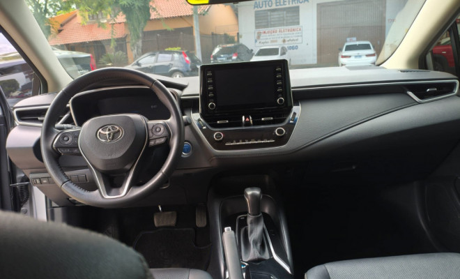 Toyota Corolla Altis 1.8 16V Aut. (Híbrido) 2022 Híbrido-2