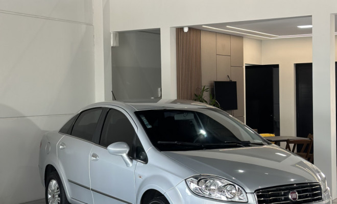 Fiat LINEA ESSENCE 1.8 Flex 16V 4p 2015 Flex-14