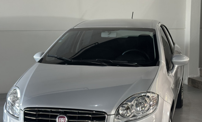 Fiat LINEA ESSENCE 1.8 Flex 16V 4p 2015 Flex-13