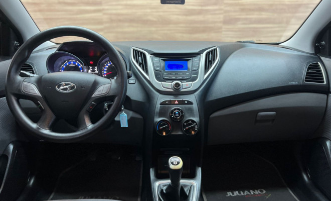 Hyundai HB20S C.Plus/C.Style 1.6 Flex 16V Mec.4p 2015 Flex-5