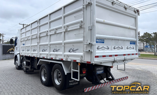 VOLKSWAGEN 25-320 E Constellation 6x2 Titan Tractor 2012 Diesel-4