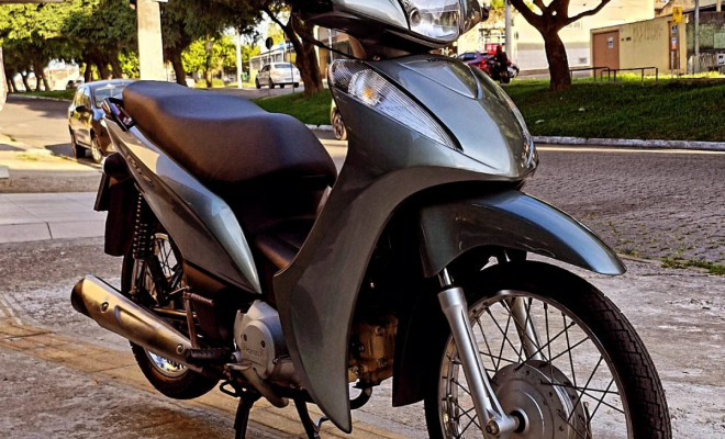 HONDA BIZ 125cc KS/ FLEX ano 2012-0