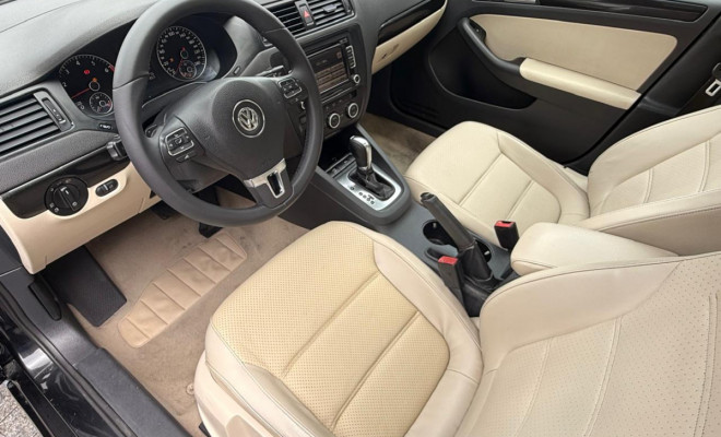 VW - VolksWagen JETTA Comfortline 2.0 T.Flex 8V 4p Tipt. 2014 Flex-5