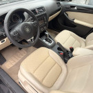 VW - VolksWagen JETTA Comfortline 2.0 T.Flex 8V 4p Tipt. 2014 Flex-5