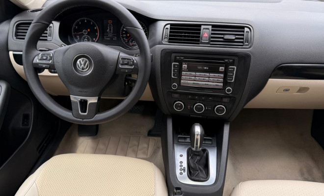 VW - VolksWagen JETTA Comfortline 2.0 T.Flex 8V 4p Tipt. 2014 Flex-7