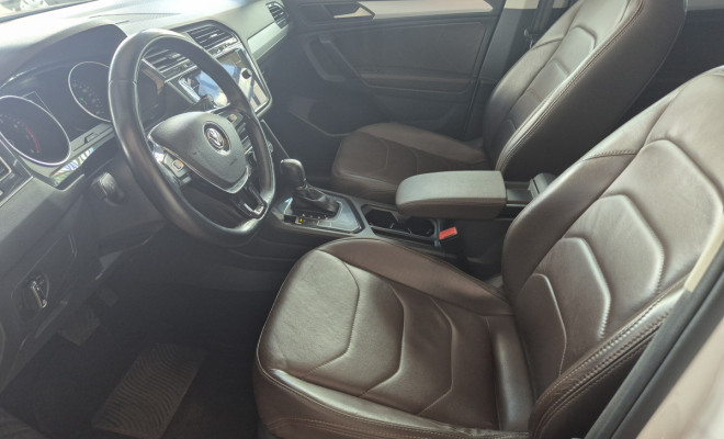 VW - VolksWagen TIGUAN Allspac 250 TSI 1.4 Flex 2019 Flex-6