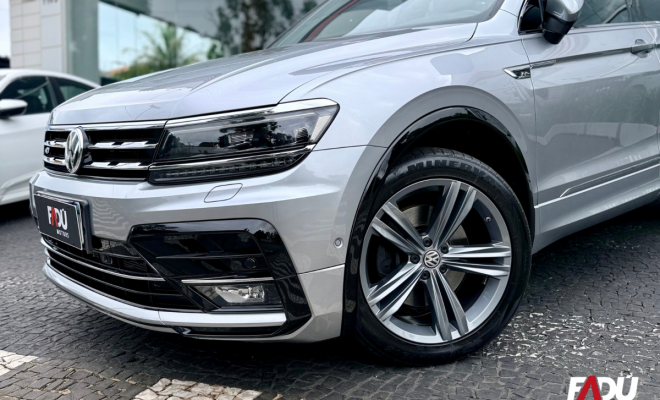 VW - VolksWagen TIGUAN Allspac R-Line 350 TSI 2.0 4x4 2020 Gasolina-1