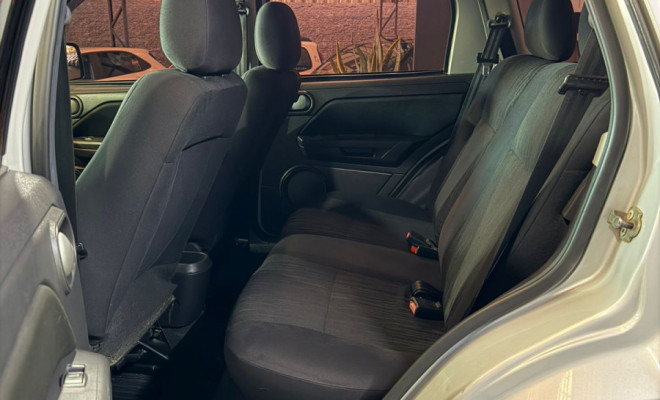 Ford EcoSport XLT FREESTYLE 1.6 Flex 8V 5p 2009 Flex-8