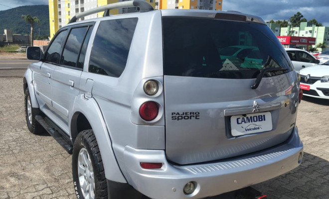 Mitsubishi Pajero Sport HPE 2.5 4x4 Diesel Aut. 2010 Diesel-4