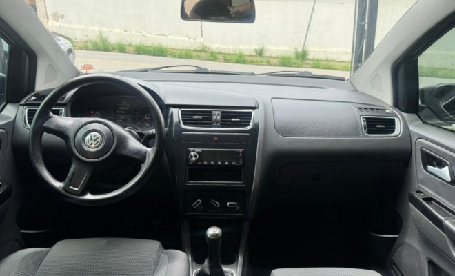 VW - VolksWagen Fox 1.6 Mi Total Flex 8V 5p 2011 Flex-8