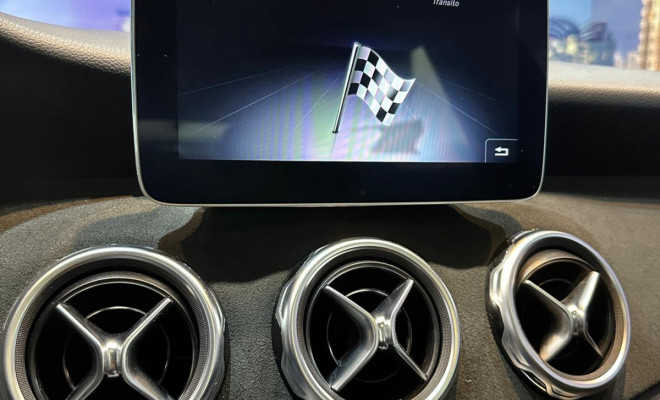 Mercedes-Benz CLA-250 Sport 4MATIC 2.0 16V 211cv Aut. 2018 Gasolina-8