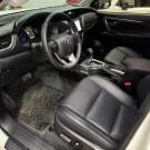 Toyota Hilux SW4 SRX 4x4 2.8 TDI-4