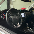 Toyota Hilux SW4 SRX 4x4 2.8 TDI-5