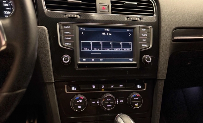 VW - VolksWagen Golf GTi 2.0 TSI 220cv Aut. 2016 Gasolina-7