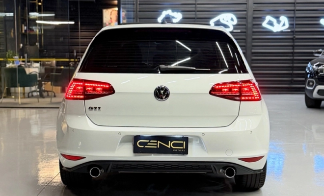 VW - VolksWagen Golf GTi 2.0 TSI 220cv Aut. 2016 Gasolina-3