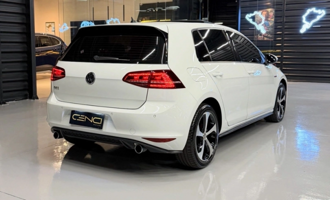 VW - VolksWagen Golf GTi 2.0 TSI 220cv Aut. 2016 Gasolina-1
