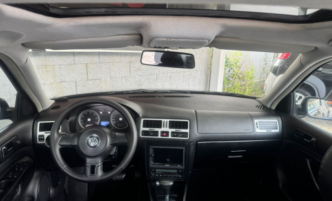 VW - VolksWagen Bora 2.0/ 2.0 Flex 8v Aut. 2010 Flex-3