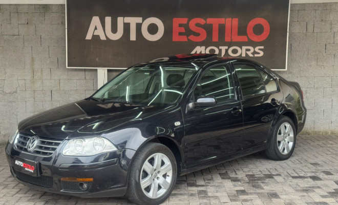 VW - VolksWagen Bora 2.0/ 2.0 Flex 8v Aut. 2010 Flex-0
