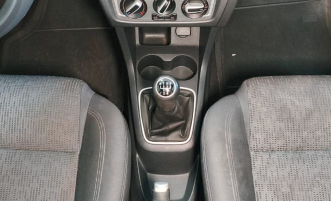 VW - VolksWagen Fox 1.0 Mi Total Flex 8V 5p 2014 Flex-10