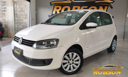 VW - VolksWagen Fox 1.0 Mi Total Flex 8V 5p 2014 Flex