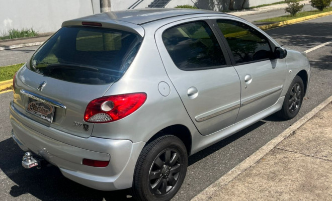 Peugeot 207 SW XR Sport 1.4 Flex 8V 5p 2012 Flex-1