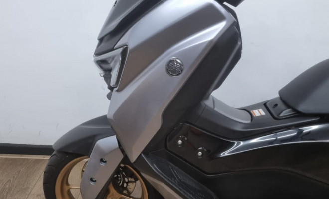 YAMAHA NMAX Connected 160 ABS 2025 Gasolina-4